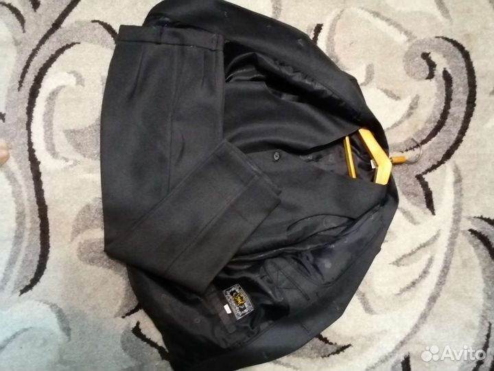 Костюм тройка для мальчика 146-152