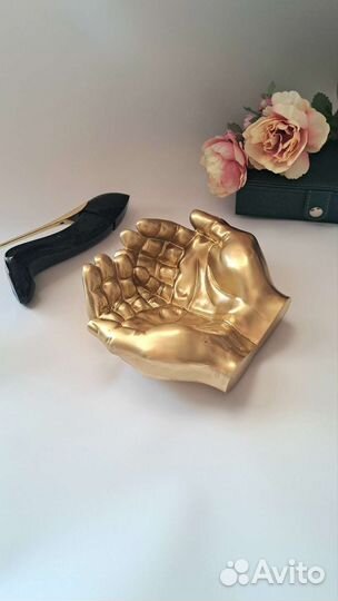 Подарочный набор из гипса и свечей