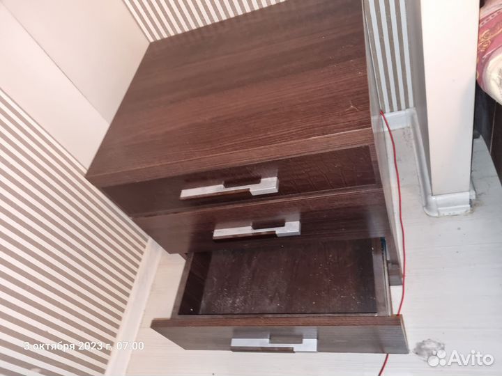 Тумбочка прикроватная бу