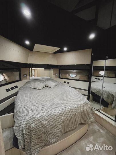 Аренда уникальной яхты Riva в Сочи без посредников