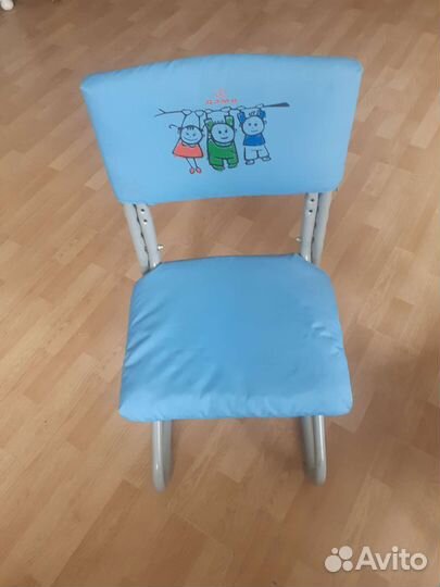 Растущая парта деми и растущий стул деми