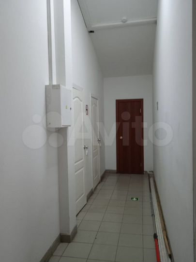 Продается торговое помещение 1000 м²