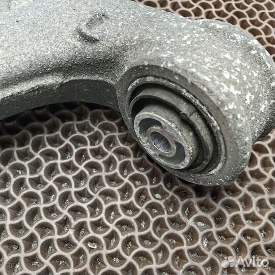 Задний правый нижний качающийся рычаг BMW f07 f11