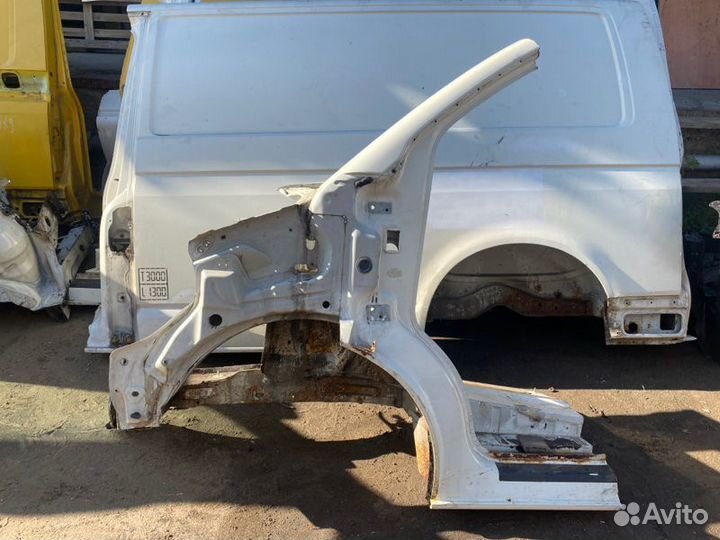 Лонжерон передний левый Vw Transporter T5 AXA