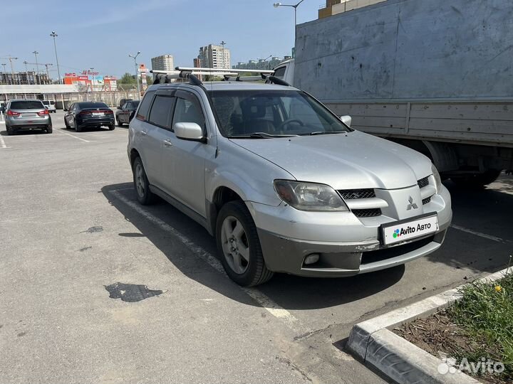 Mitsubishi Outlander 2.4 AT, 2002, 240 219 км