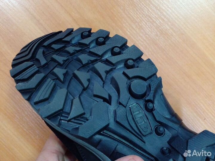 Полуботинки THB Grund черные