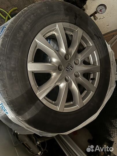 Диски с резиной комплект r18