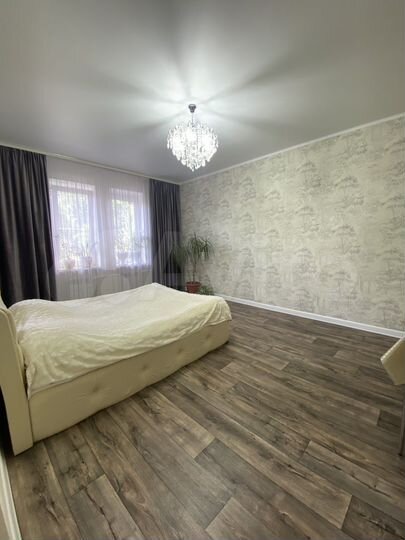 2-к. квартира, 45 м², 3/3 эт.