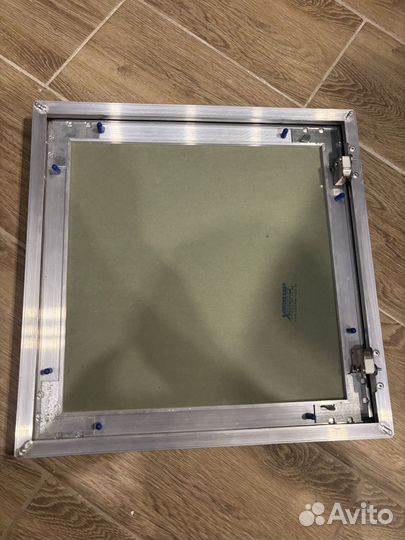 Люк ревизионный