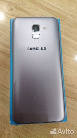 Samsung Galaxy J6 (2018), 3/32 ГБ