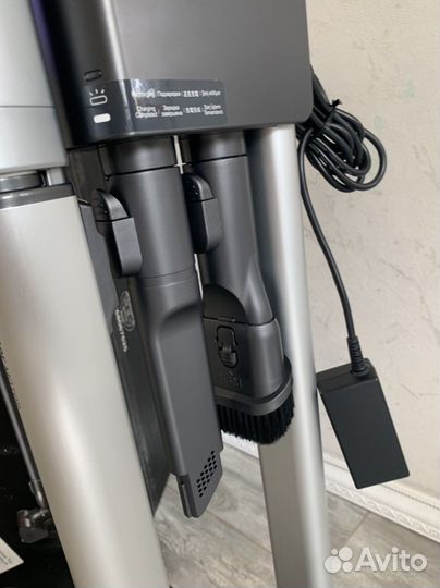 Пылесос LG Cord Zero