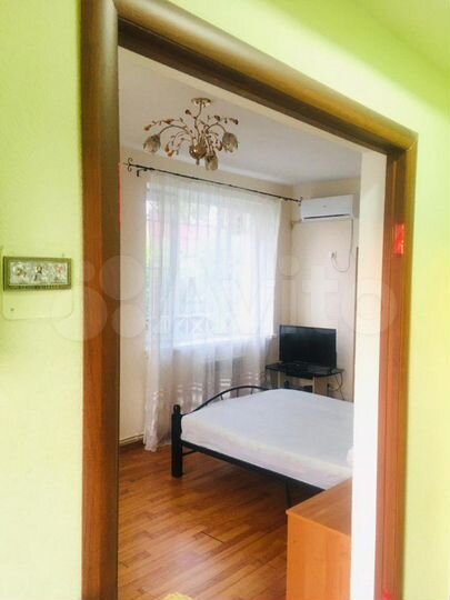 Дом 35 м² на участке 3 сот.