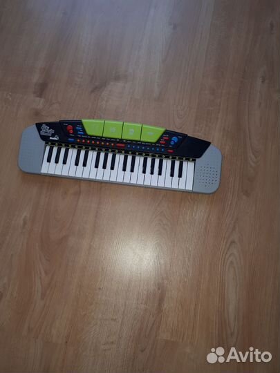 Детский синтезатор
