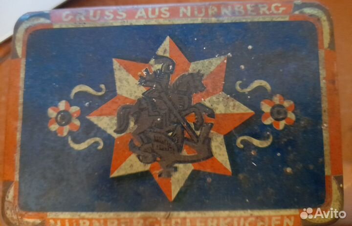 Жестяная коробка