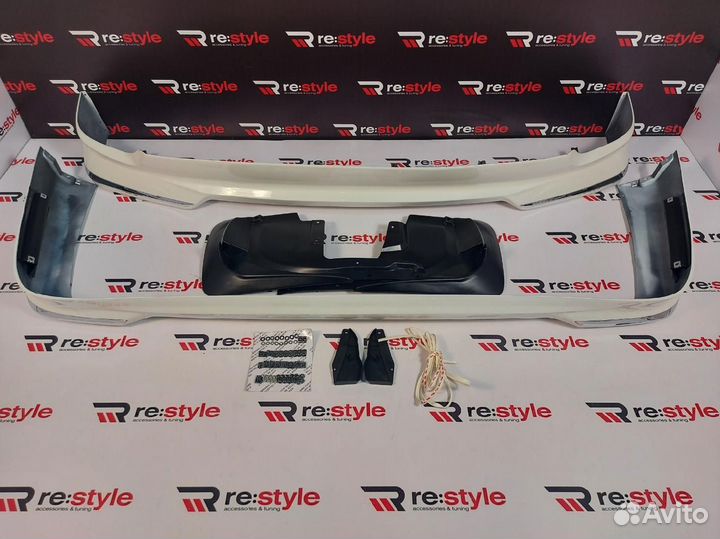 Обвес Toyota Land Cruiser 200 2012-2015 R1814