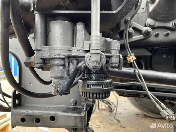 Клапан ускорительный Mercedes-Benz Actros 3 (MP3)