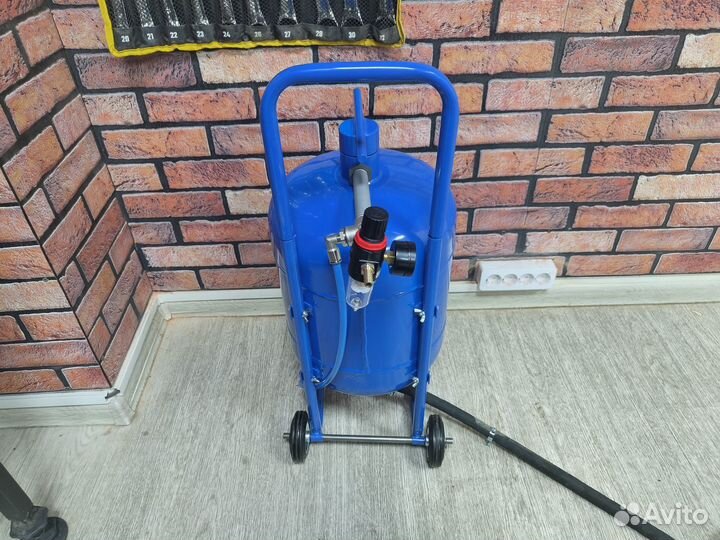 Пескоструйный аппарат, пескоструй Булат