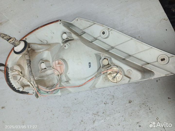 Фонарь задний правый Kia Spectra S6D 2007