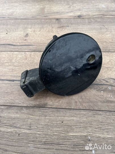 Лючок бензобака Ford Focus 1 1