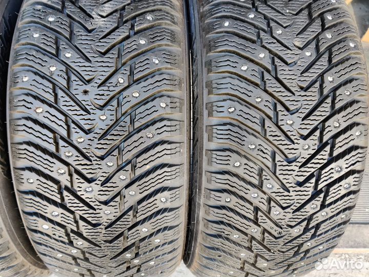 Nokian Tyres Hakkapeliitta 8 225/50 R17