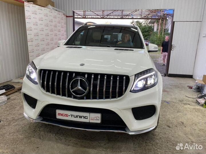 Решетка радиатора Mercedes GLS X166 GT-Style Хром