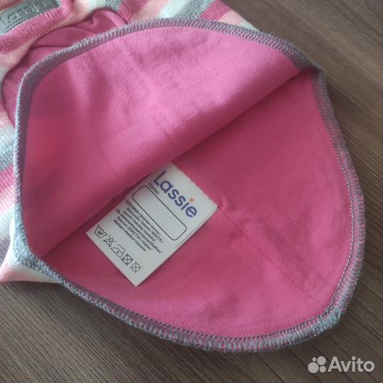 Новый деми шлем Lassie размер 46