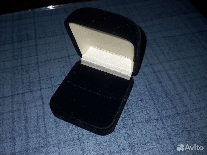 Футляр для кольца