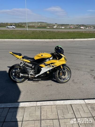 Yamaha yzf R6