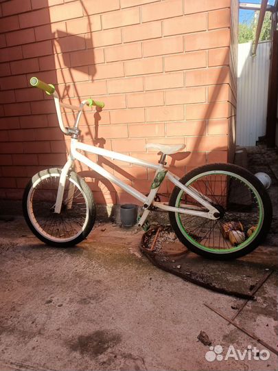 Велосипед BMX