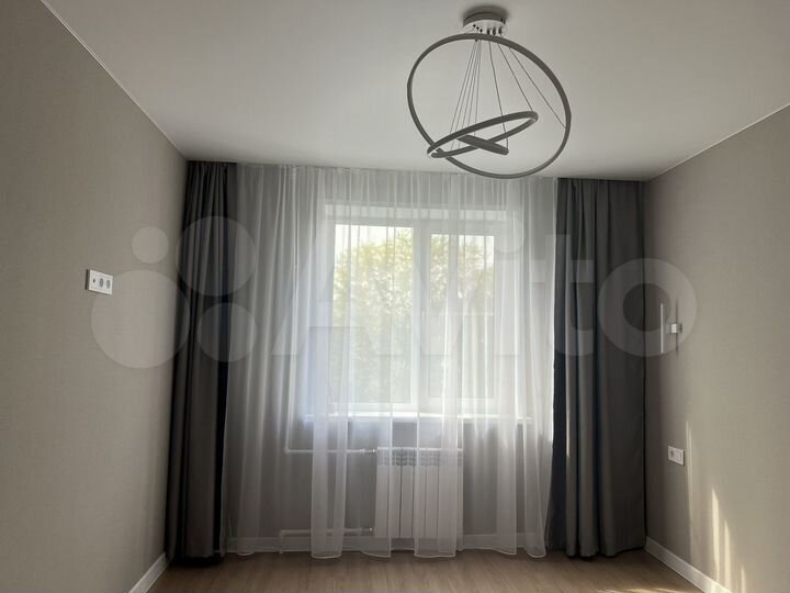 2-к. квартира, 50 м², 5/9 эт.