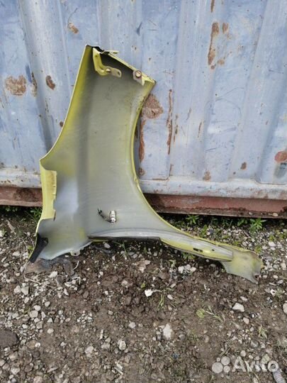 Крыло переднее левое Nissan March AK12