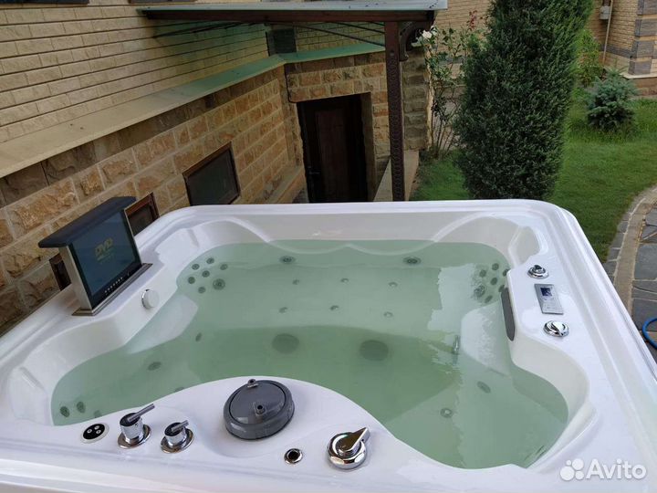 Ванна джакузи