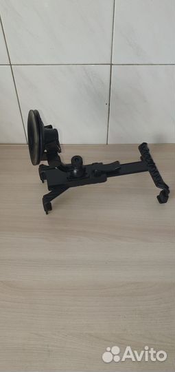 Держатель для планшета универсальный