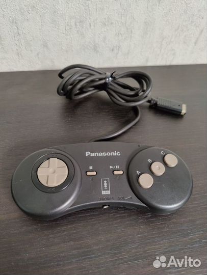 Panasonic 3DO FZ1 / Gamepad