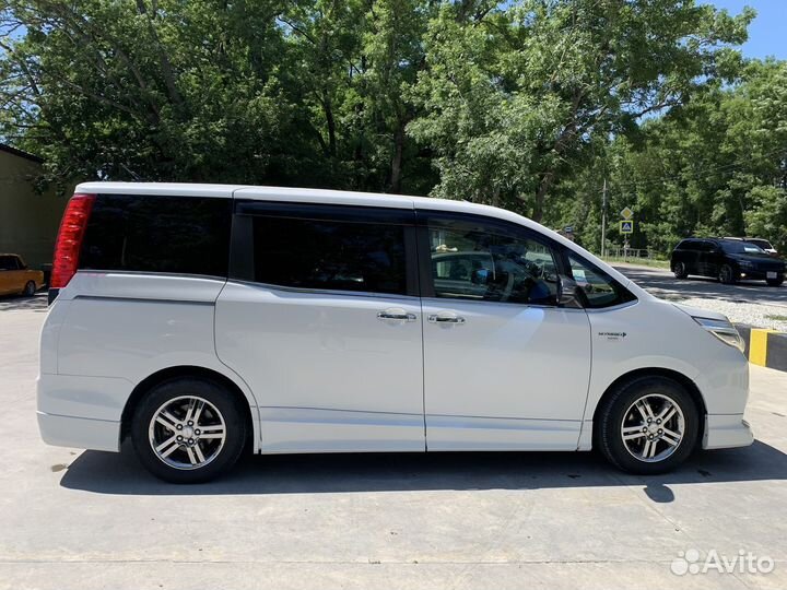 Toyota Noah 1.8 CVT, 2014, 123 000 км