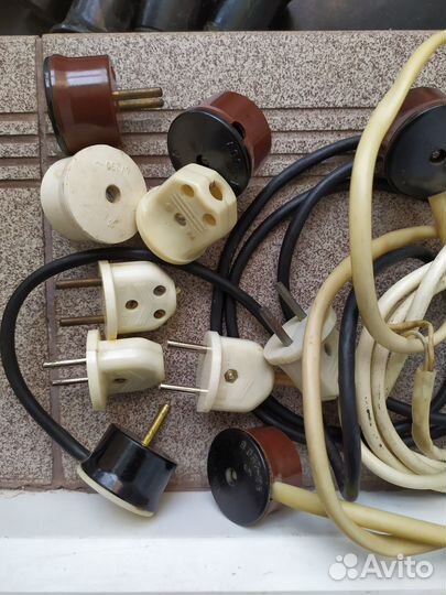 Карболитовые вилки,выкл-ли розетки, патроны СССР