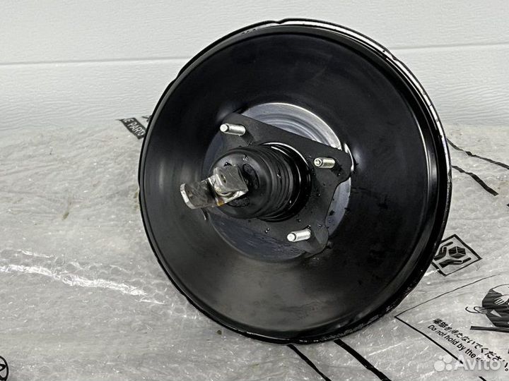 Вакуумный усилитель тормозов Lexus Rx 200