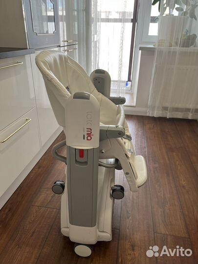 Стульчик для кормления peg perego