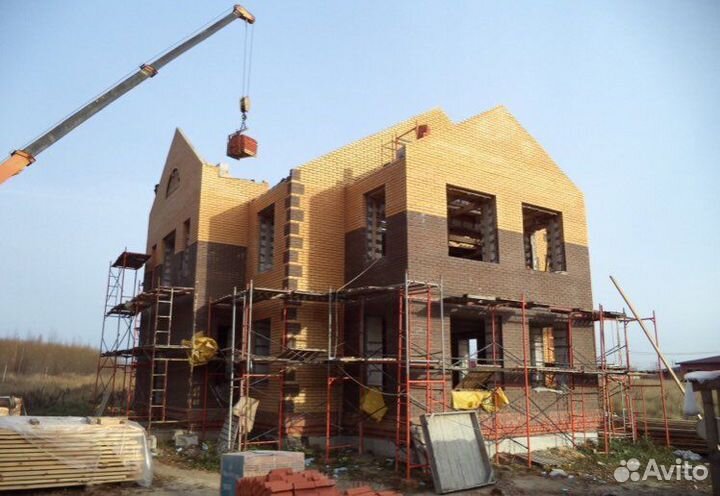 Бригада строителей