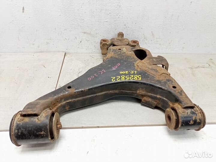 Рычаг передний правый нижний 4806860030