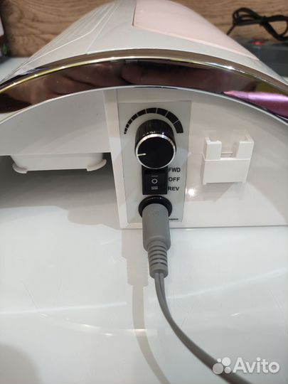 Лампа для ногтей