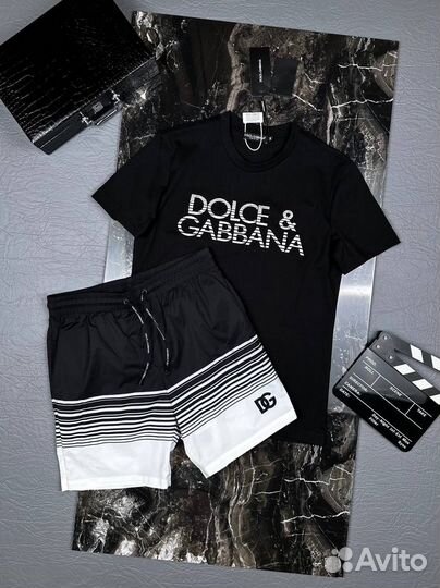 Двойка шорты футболка