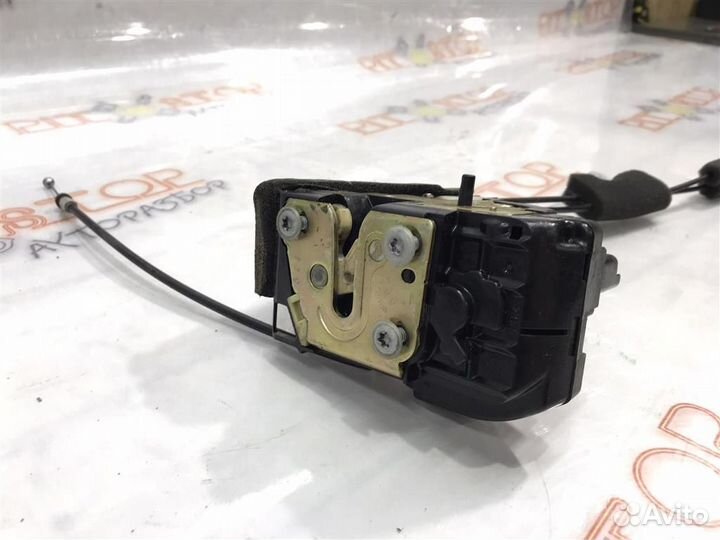 Замок двери задний левый Nissan Teana (J31) 2003