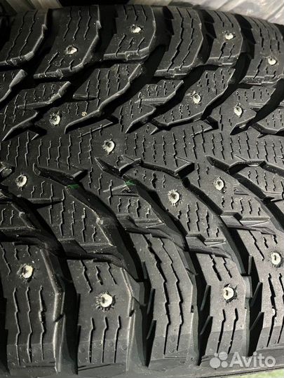 Nokian Tyres Hakkapeliitta 9 SUV 275/45 R20