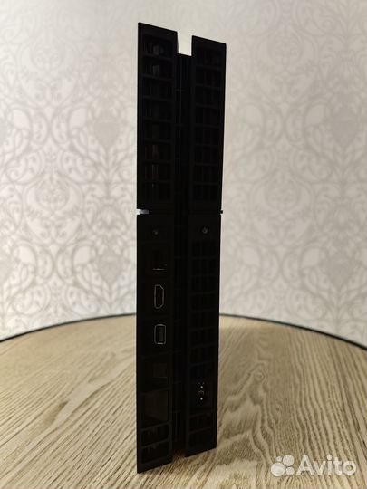 Sony playstation 4(3 ревизия) прошитая hen 9.00