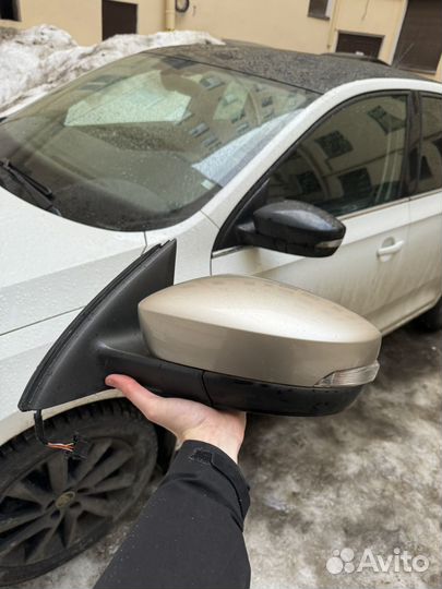 Зеркало левое Skoda Rapid / VW Polo