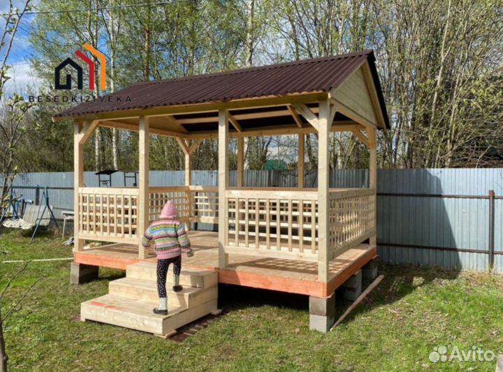 Беседка из сосны. Доставка