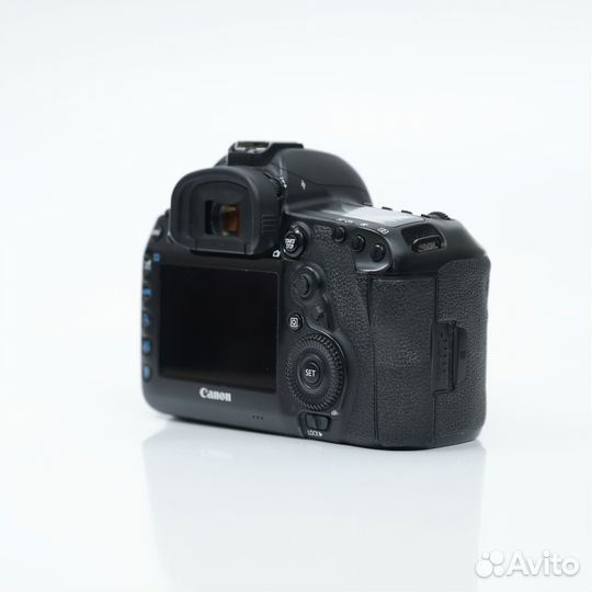 Фотоаппарат Canon 5D mark 4