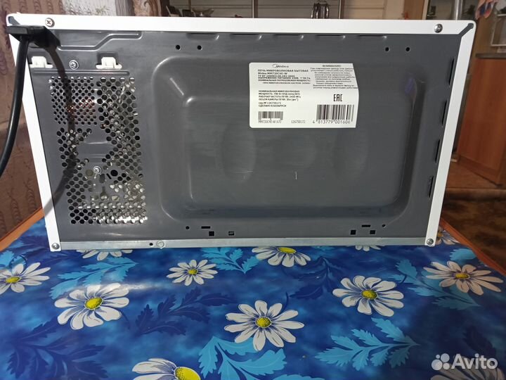 Микроволновая печь Midea