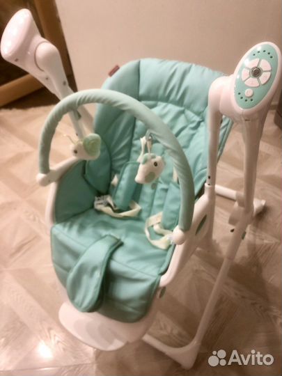 Стульчик для кормления ребенка